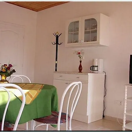 Livia Apartman * Balatonlelle